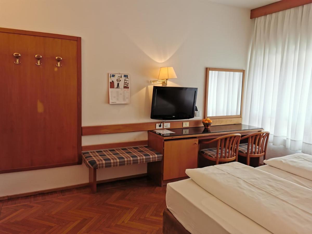 Hotel Adria Bolzano Exterior photo